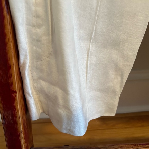 White pants - Picture 9 of 9